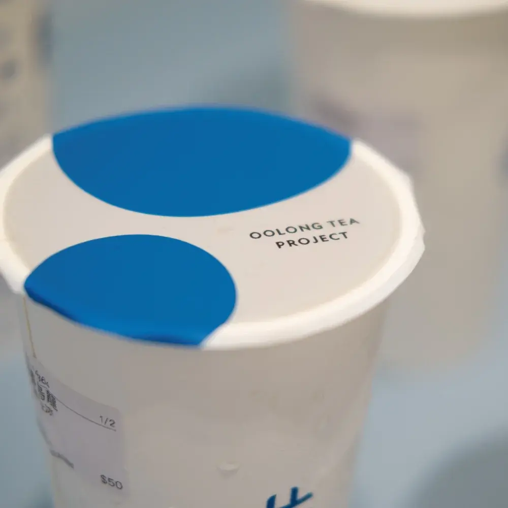 Film personnalisé pour coupes à dessert avec logo de marque