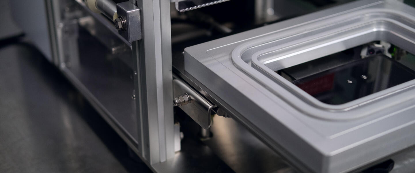 scelleuse de barquettes Phoenix